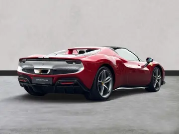 FERRARI 296 GTS 140.000€ an Optionals