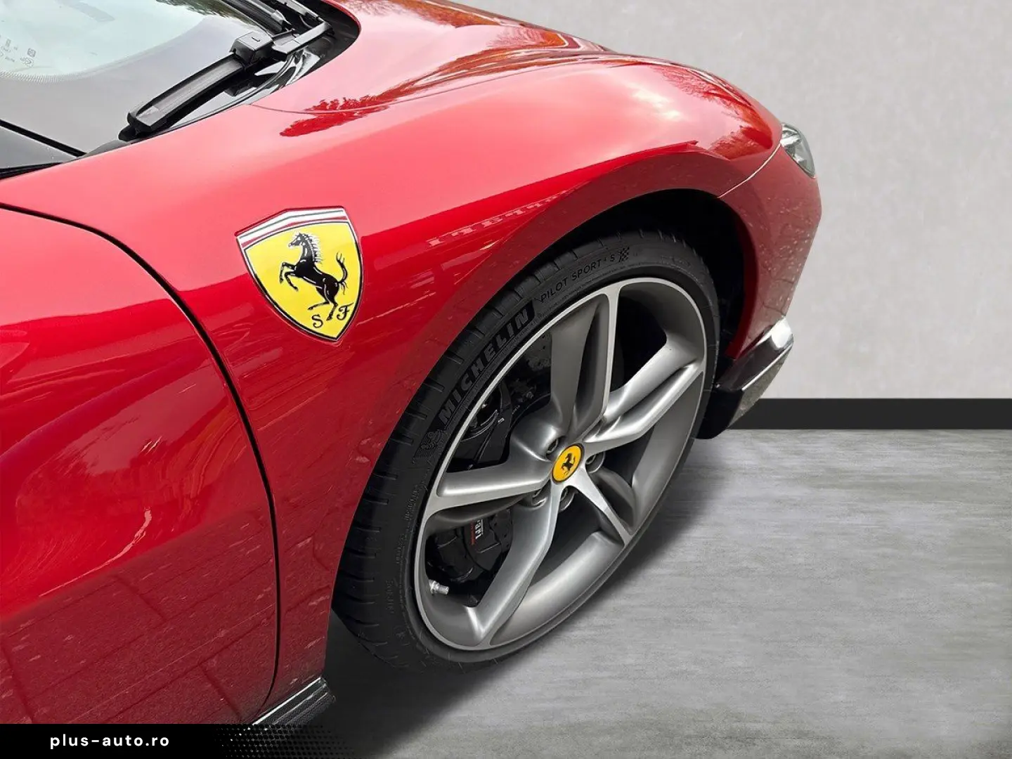 FERRARI 296 GTS 140.000€ an Optionals