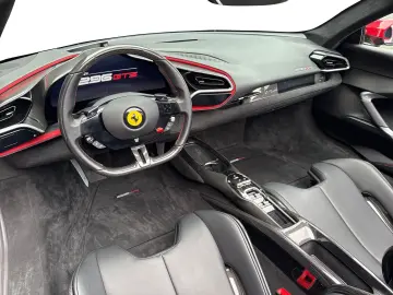 FERRARI 296 GTS 140.000€ an Optionals