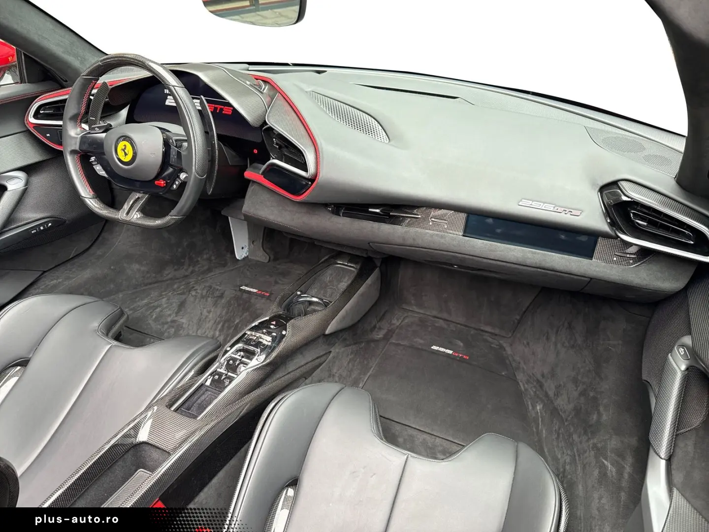 FERRARI 296 GTS 140.000€ an Optionals