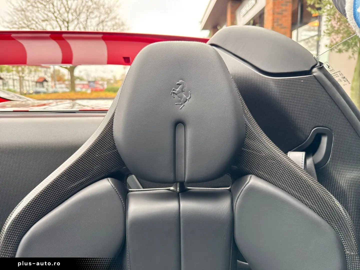 FERRARI 296 GTS 140.000€ an Optionals