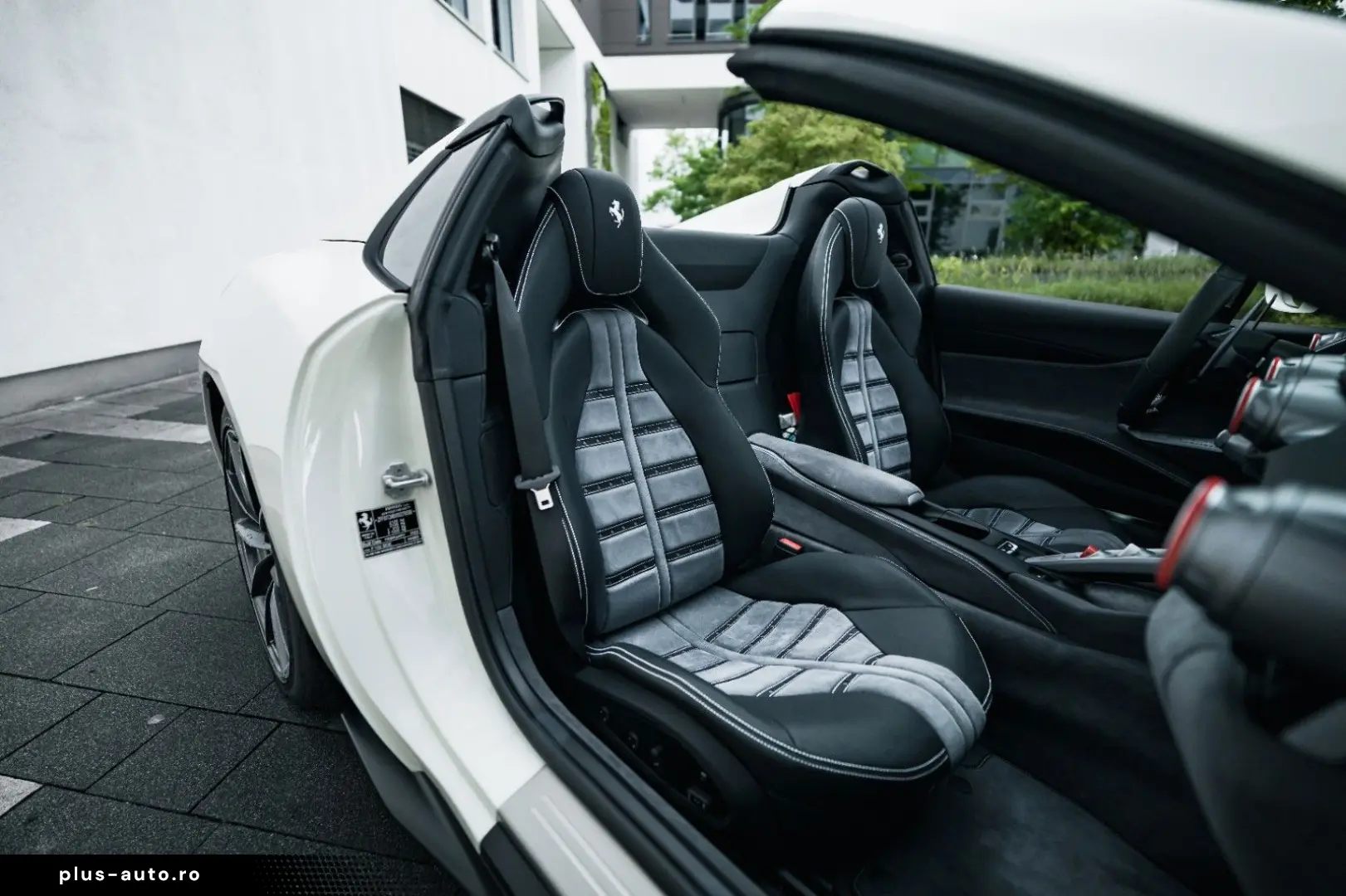 FERRARI 812 GTS  SUSP.-LIFTER  TITAN-EXHAUST  SURROUND V