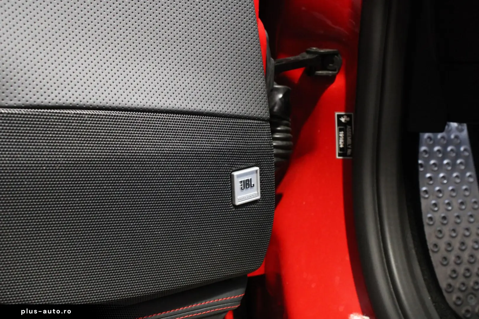 FERRARI 812 GTS  LIFT CARBON ROSSO CORSA 360CA PASSENGER