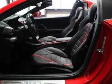 FERRARI 812 GTS  LIFT CARBON ROSSO CORSA 360CA PASSENGER