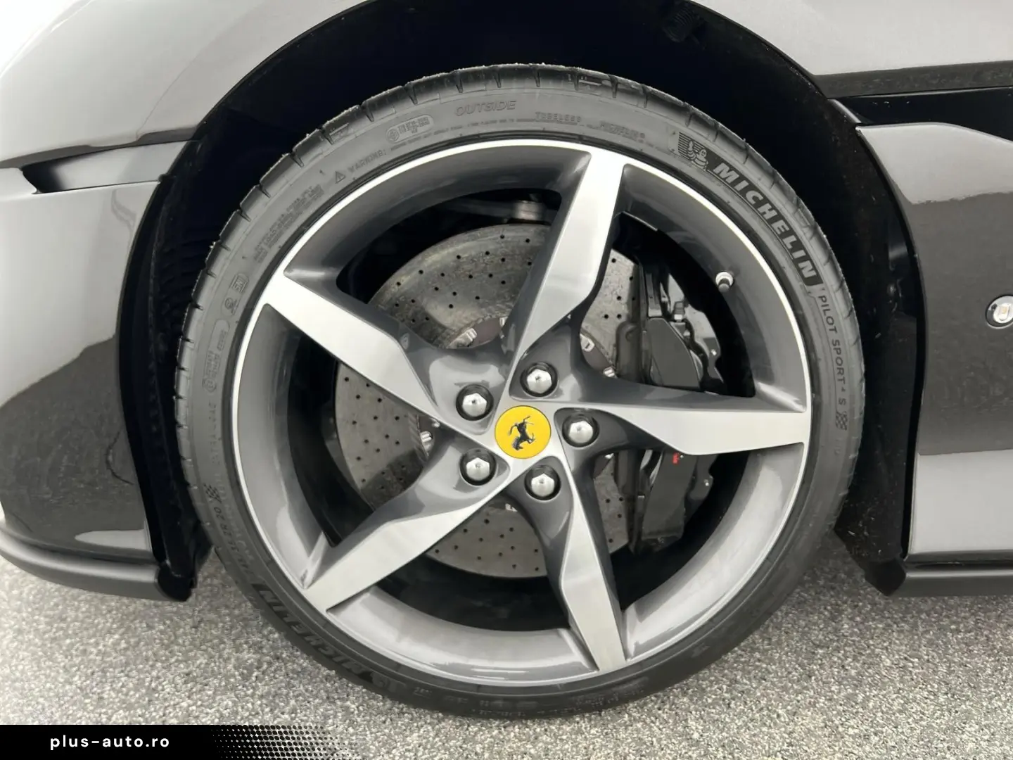 FERRARI Ferrari Portofino M AT JBL RFK PDC SHZ uvm