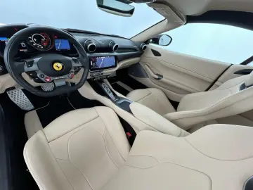 FERRARI Ferrari Portofino M AT JBL RFK PDC SHZ uvm