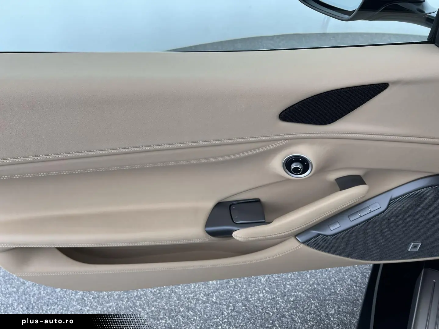 FERRARI Ferrari Portofino M AT JBL RFK PDC SHZ uvm