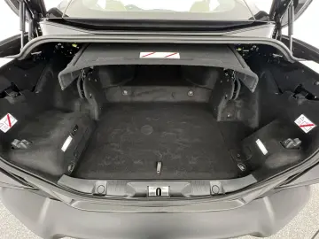 FERRARI Ferrari Portofino M AT JBL RFK PDC SHZ uvm