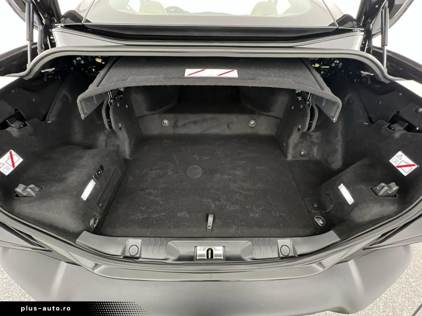 FERRARI Ferrari Portofino M AT JBL RFK PDC SHZ uvm