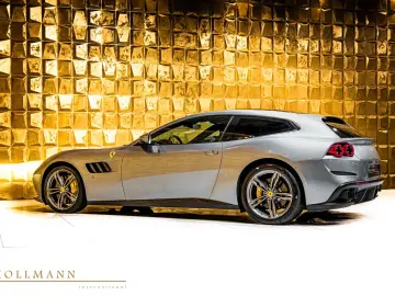 FERRARI Ferrari GTC4Lusso   CARBON   JBL   LIFT   PANO