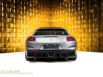 FERRARI Ferrari GTC4Lusso   CARBON   JBL   LIFT   PANO