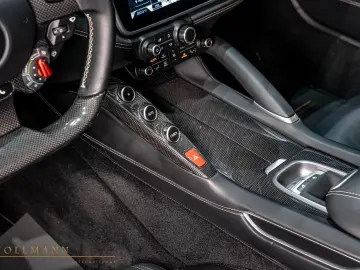 FERRARI Ferrari GTC4Lusso   CARBON   JBL   LIFT   PANO