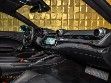 FERRARI Ferrari GTC4Lusso   CARBON   JBL   LIFT   PANO