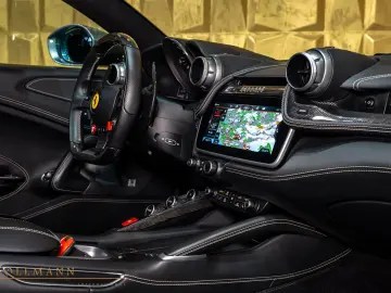 FERRARI Ferrari GTC4Lusso   CARBON   JBL   LIFT   PANO