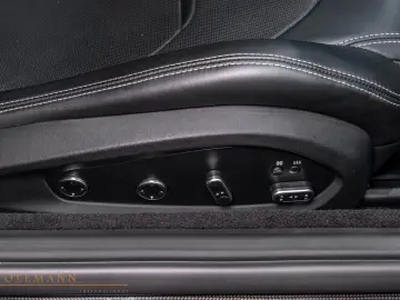 FERRARI Ferrari GTC4Lusso   CARBON   JBL   LIFT   PANO