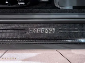 FERRARI Ferrari GTC4Lusso   CARBON   JBL   LIFT   PANO