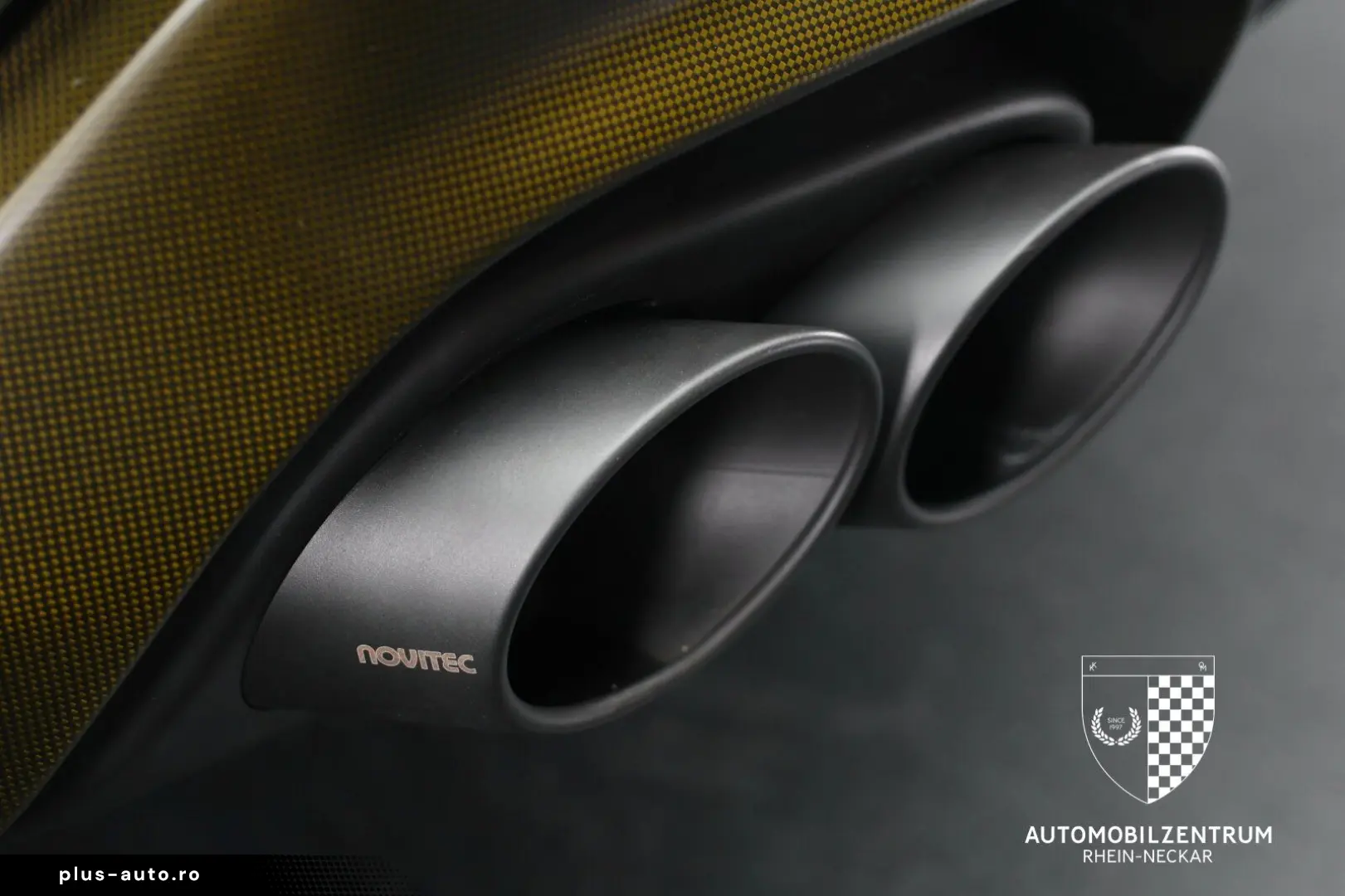 FERRARI Purosangue FullGreenCarbon NOVITEC Massage PPF