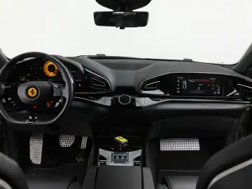 FERRARI Purosangue FullGreenCarbon NOVITEC Massage PPF