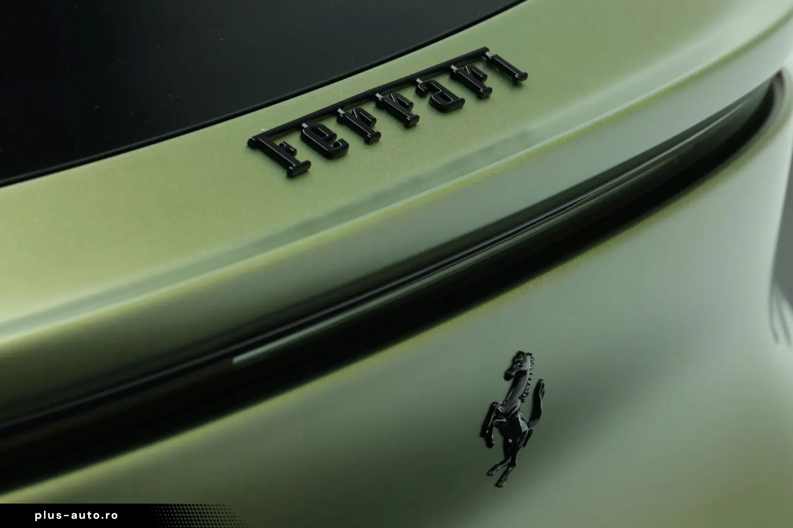 FERRARI Purosangue FullGreenCarbon NOVITEC Massage PPF