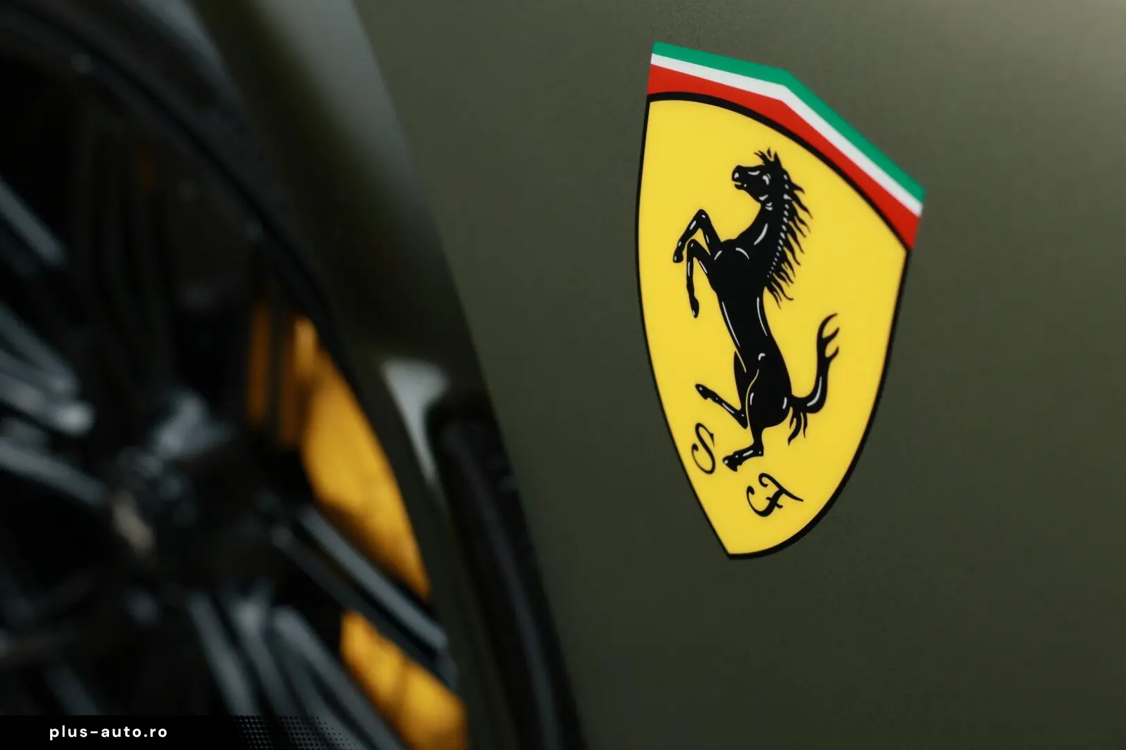 FERRARI Purosangue FullGreenCarbon NOVITEC Massage PPF