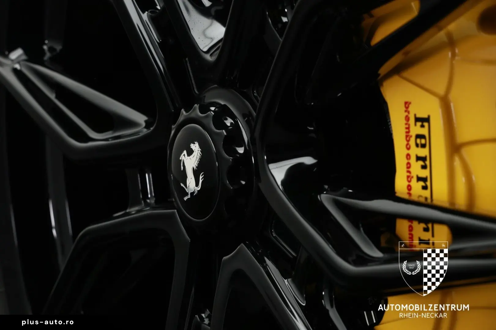 FERRARI Purosangue FullGreenCarbon NOVITEC Massage PPF