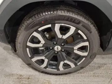 DACIA BIGSTER 1.8 Hybrid 155 Journey