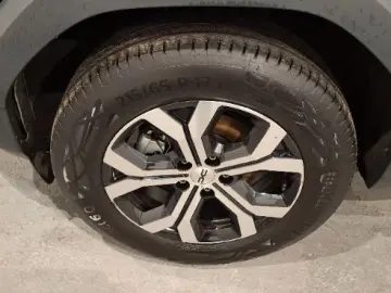 DACIA BIGSTER 1.8 Hybrid 155 Expression