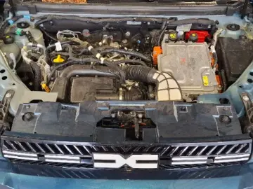 DACIA BIGSTER 1.8 Hybrid 155 Expression