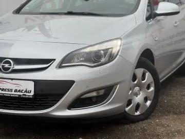 OPEL ASTRA J