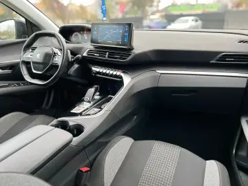 Peugeot 3008 Facelift 1.5 hdi 130 cp automata