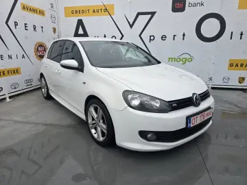 Volkswagen Golf R-Line 1.6 TDI DPF Comfortline