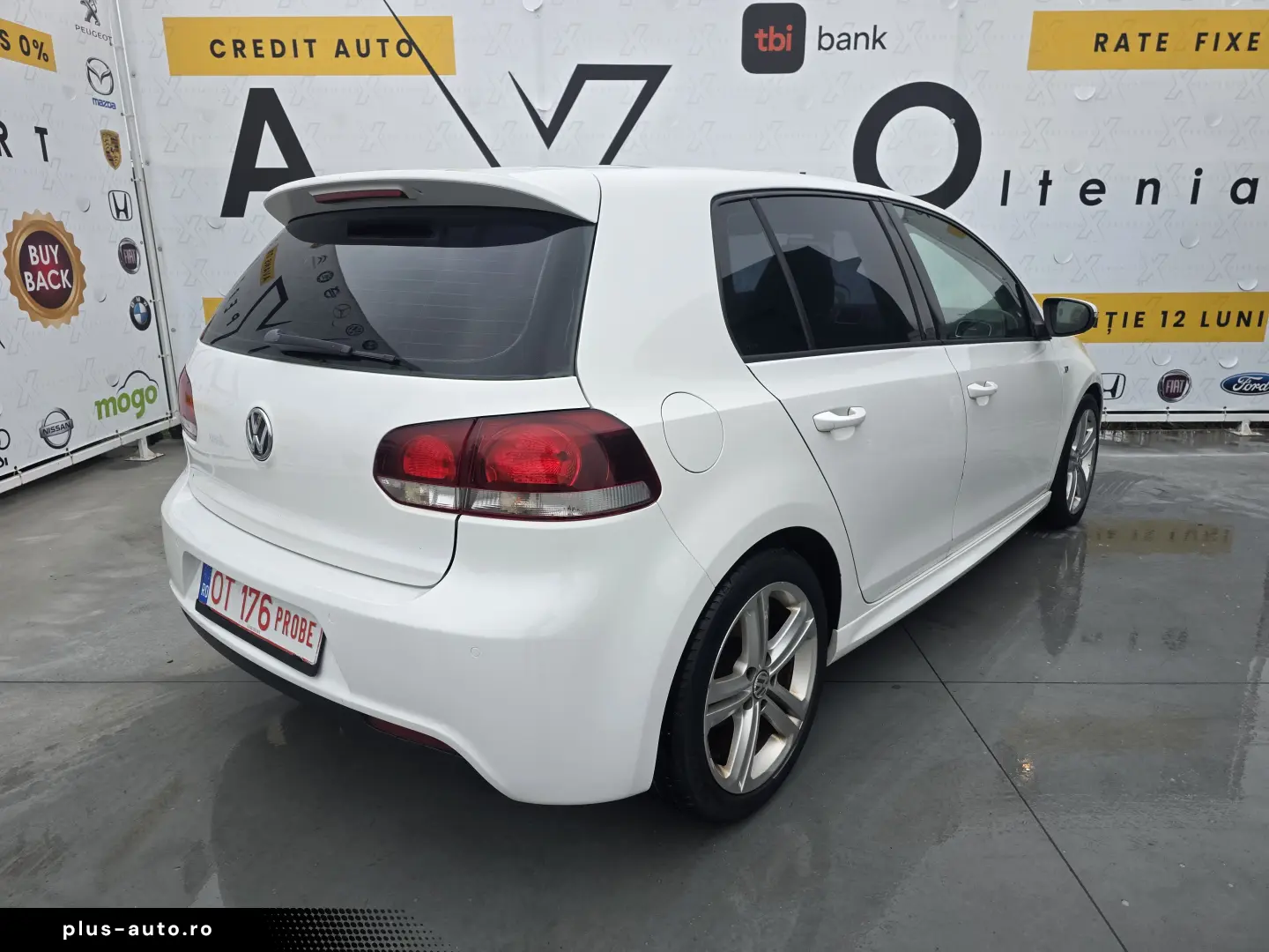 Volkswagen Golf R-Line 1.6 TDI DPF Comfortline