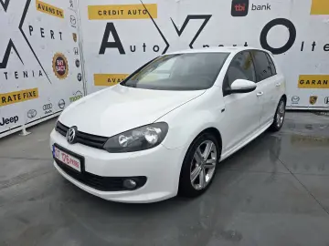 Volkswagen Golf R-Line 1.6 TDI DPF Comfortline