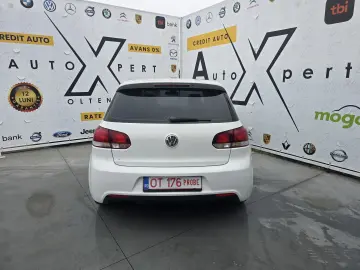 Volkswagen Golf R-Line 1.6 TDI DPF Comfortline