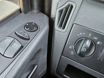 MERCEDES-BENZ VITO 2013