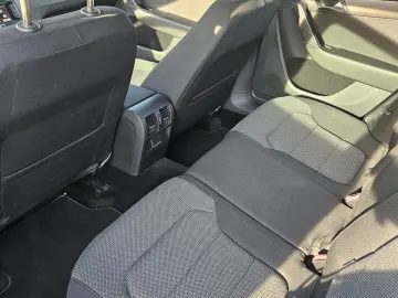 VOLKSWAGEN PASSAT 2.0 TDI 2011