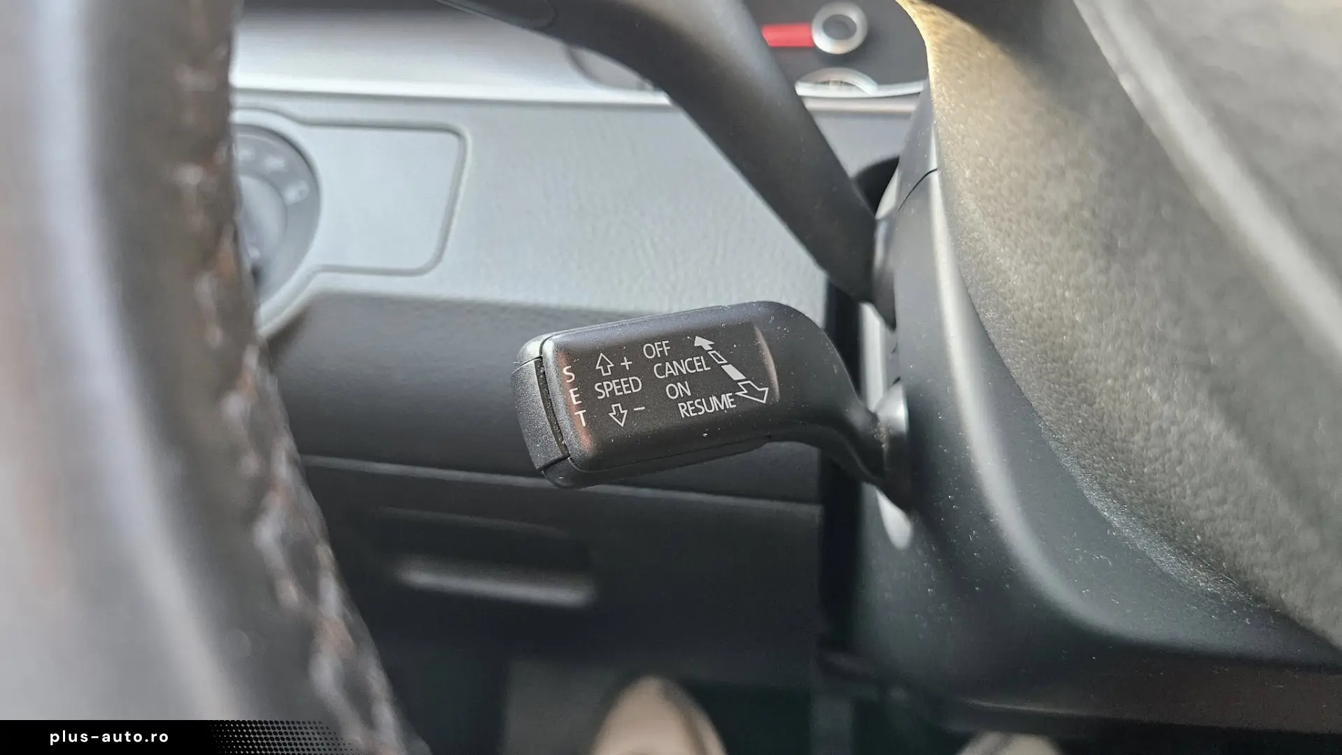 VOLKSWAGEN PASSAT 2.0 TDI 2011