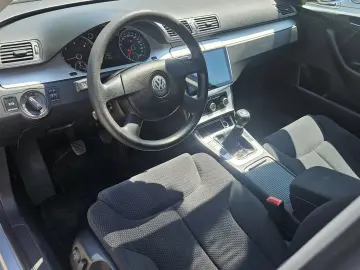 VOLKSWAGEN PASSAT 2.0 TDI 2010