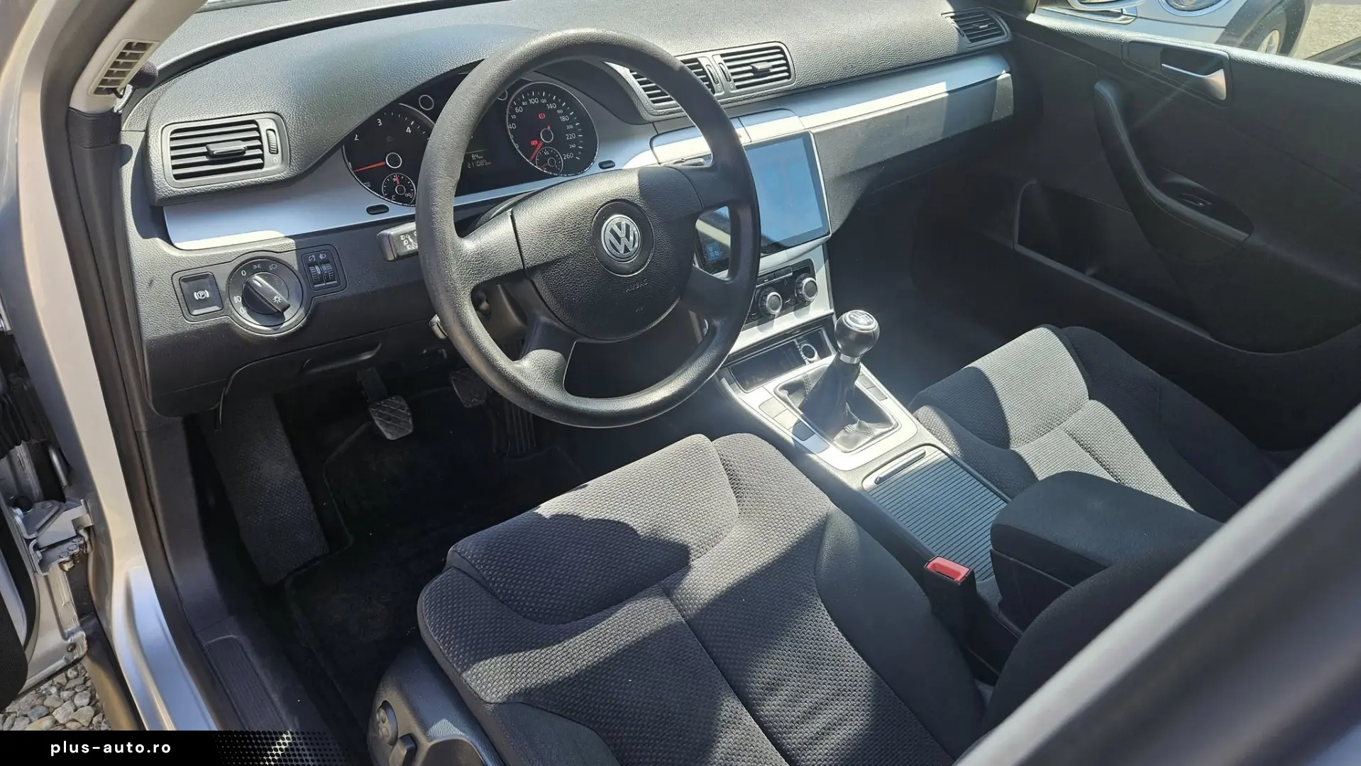 VOLKSWAGEN PASSAT 2.0 TDI 2010