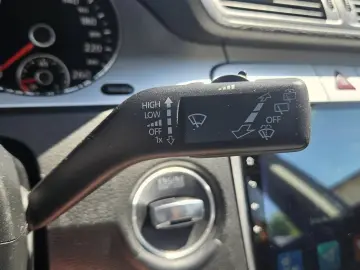 VOLKSWAGEN PASSAT 2.0 TDI 2010