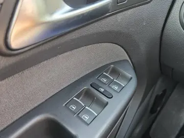 VOLKSWAGEN TOURAN 1.4 TSI PANORAMIC