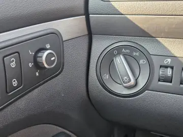 VOLKSWAGEN TOURAN 1.4 TSI PANORAMIC