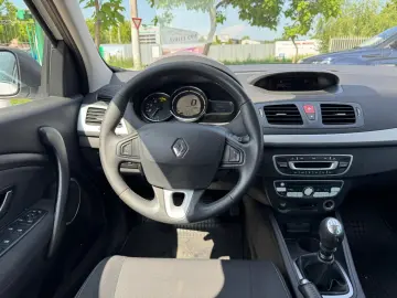 RENAULT MEGANE 1.9 DIESEL