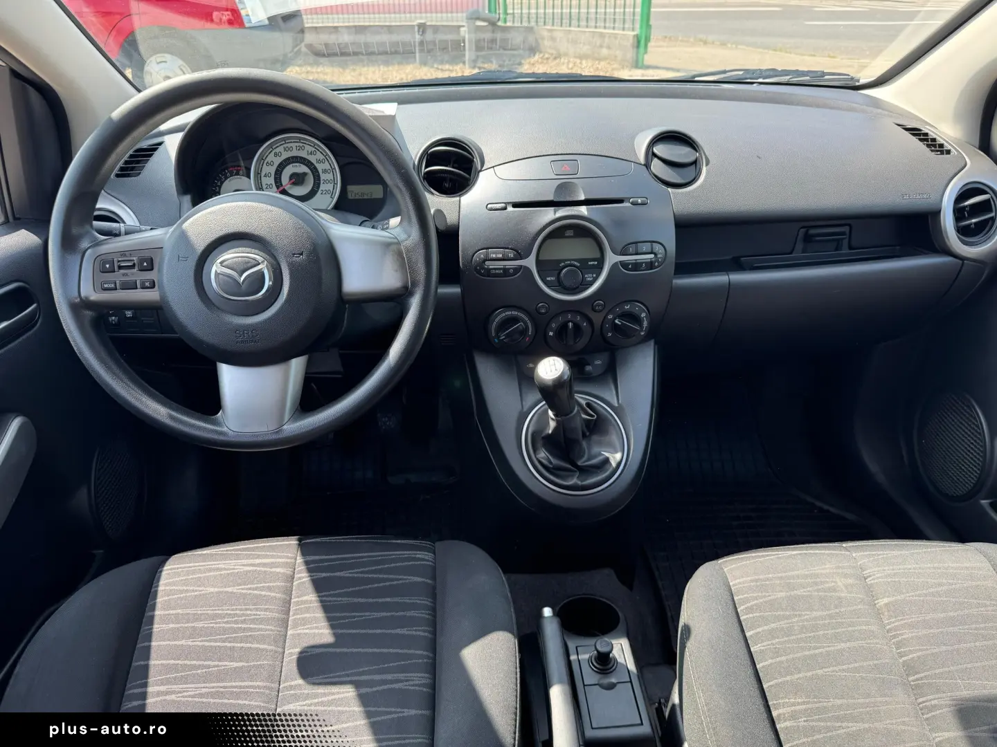 MAZDA 2 1.3 BENZINA 2009