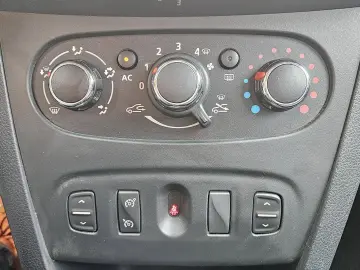 DACIA SANDERO 1.5 DCI 2014