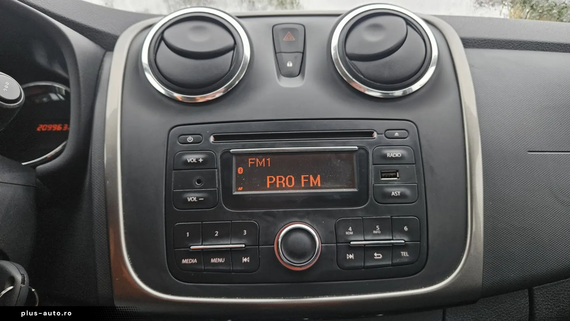 DACIA SANDERO 1.5 DCI 2014