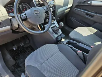 OPEL ZAFIRA 7 LOCURI 2011 1.7 Tdci