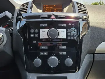 OPEL ZAFIRA 7 LOCURI 2011 1.7 Tdci