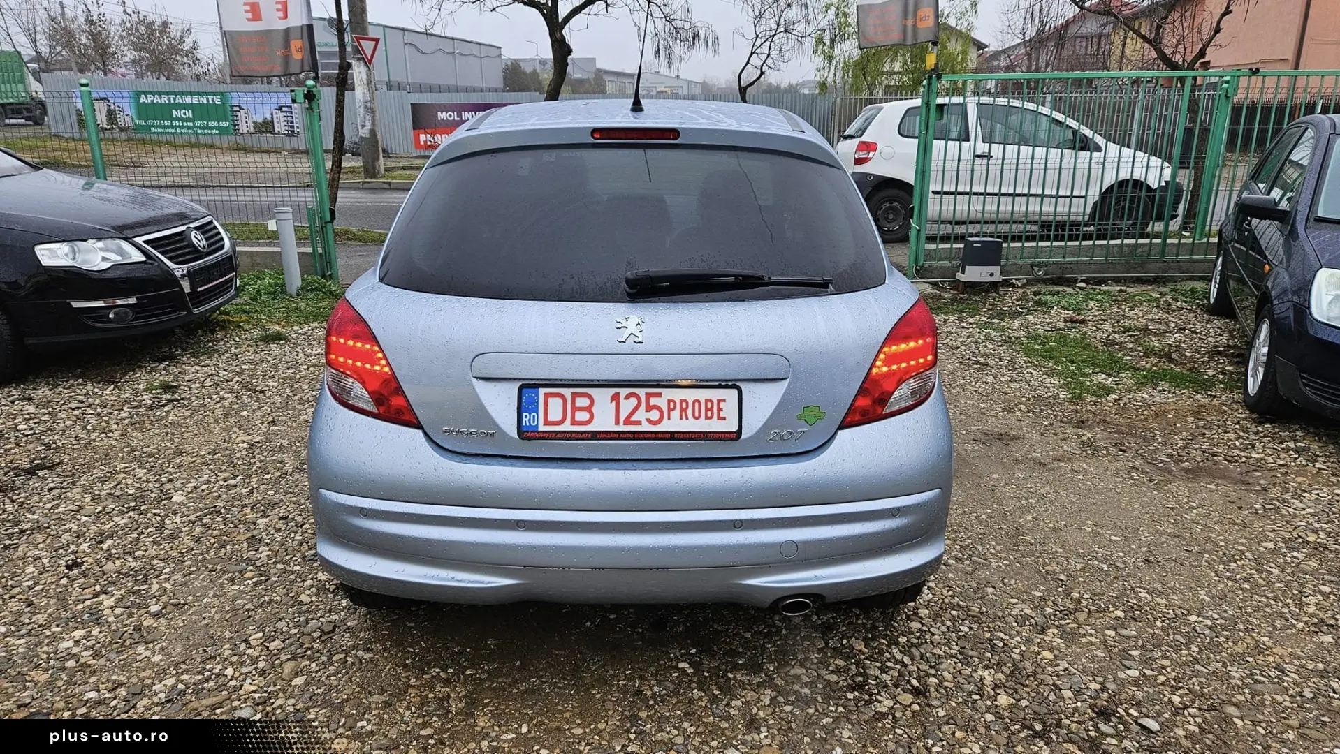 PEUGEOT 207 2011