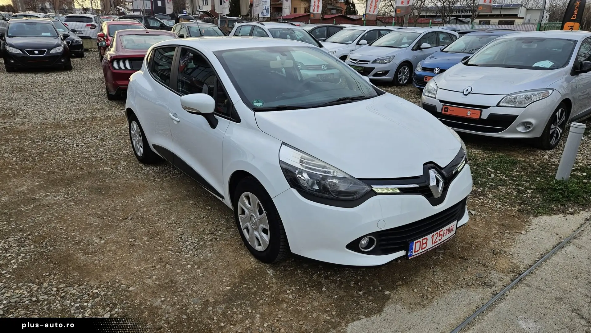 RENAULT CLIO 0.9 TCE 2013